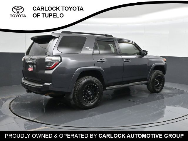 Used 2019 Toyota 4Runner TRD Off-Road AWD/4WD image 3