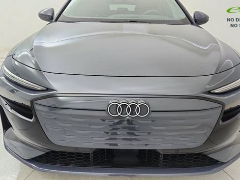 Used 2025 Audi A6 e-tron Premium Plus w/ Premium Plus RWD image 9