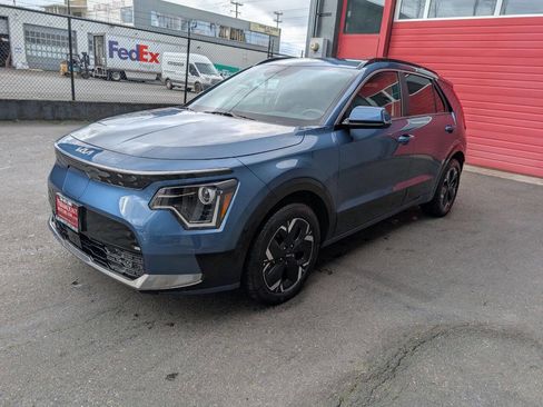 Used 2025 Kia Niro Wind image 6