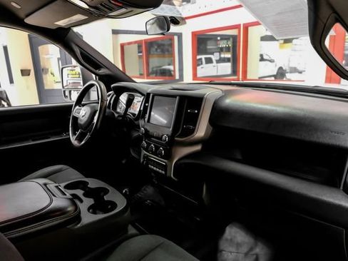 Used 2024 RAM 3500 Tradesman w/ Chrome Appearance Group AWD/4WD image 14