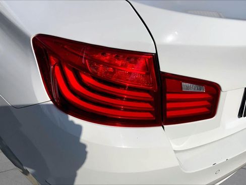 Used 2015 BMW 528i Sedan RWD image 26