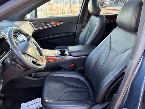Used 2019 Lincoln Nautilus Reserve w/ Cargo Utility Package AWD/4WD image 5