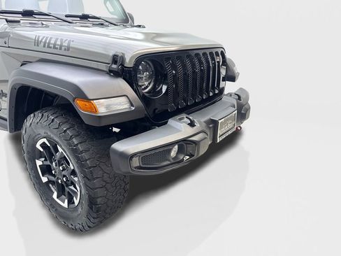 Used 2023 Jeep Wrangler Willys image 17