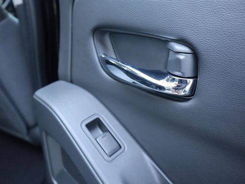 New 2026 Nissan Frontier SV w/ SV Convenience Package image 40