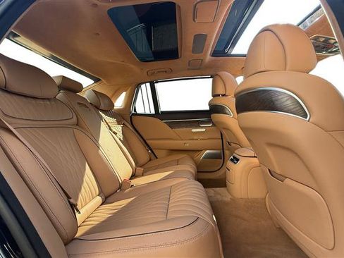 Used 2023 Genesis G90 3.5T AWD/4WD image 18