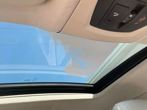 Used 2014 BMW 528i Sedan RWD image 10