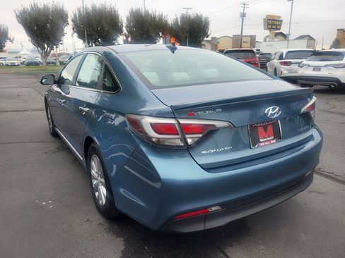 Used 2016 Hyundai Sonata SE image 5