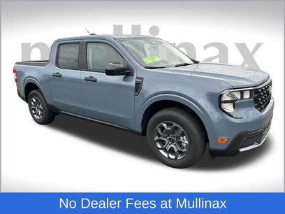 New 2025 Ford Maverick XLT w/ Equipment Group 301A