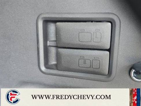 Used 2024 Chevrolet Equinox LT FWD image 19