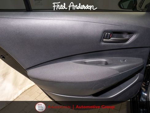 Used 2024 Toyota Corolla LE FWD image 9