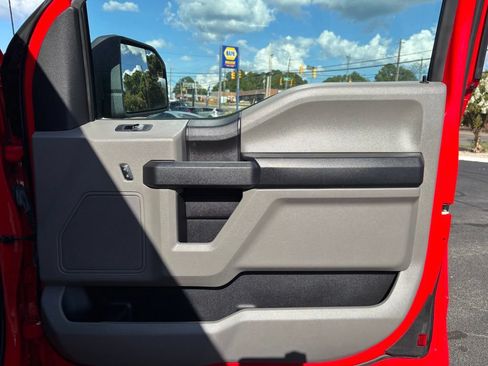 Used 2017 Ford F150 XL w/ Equipment Group 101A Mid AWD/4WD image 17