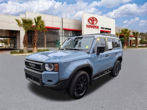 Used 2024 Toyota Land Cruiser image 9