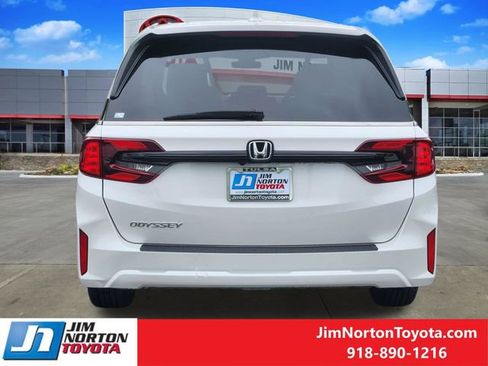 Used 2025 Honda Odyssey EX-L image 6