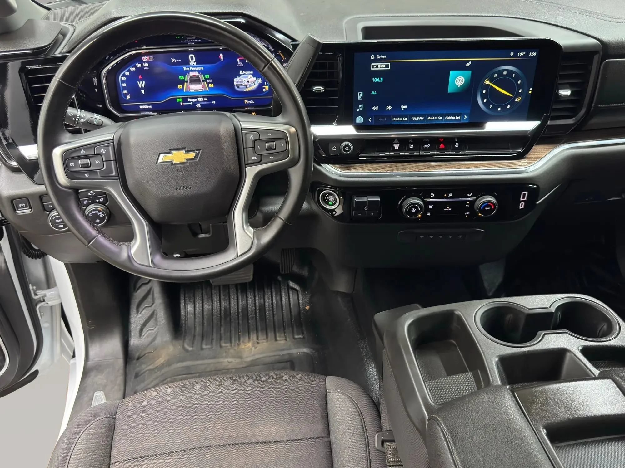 Used 2024 Chevrolet Silverado 2500 LT AWD/4WD image 13