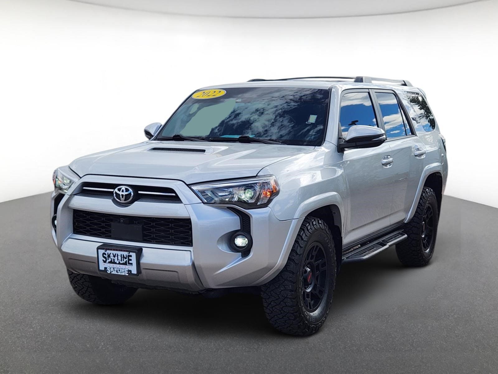 Used 2022 Toyota 4Runner TRD Off-Road Premium AWD/4WD image 2