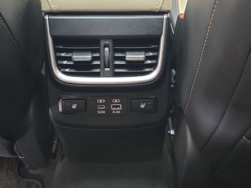 Used 2023 Subaru Outback Limited AWD/4WD image 16