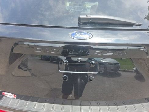 Used 2022 Ford Explorer ST w/ ST Street Pack AWD/4WD image 57