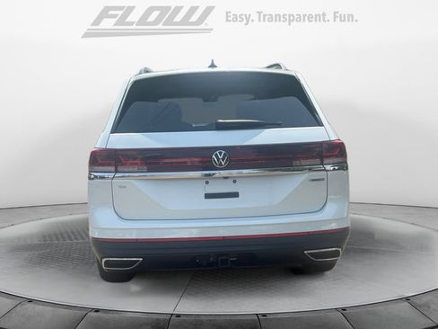 Certified 2026 Volkswagen Atlas SE w/ Panoramic Sunroof Package AWD/4WD image 6