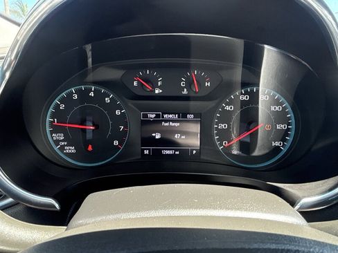 Used 2020 Chevrolet Malibu LT FWD image 11