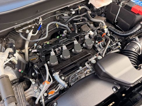 Certified 2023 Honda CR-V LX image 27