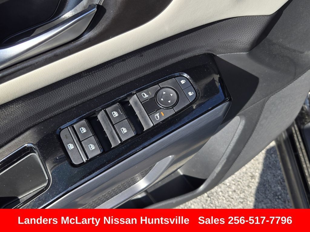 Used 2023 Nissan Pathfinder SL w/ SL Premium Package FWD image 25