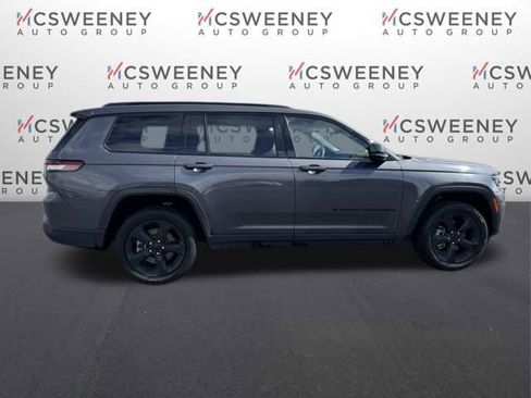 Used 2024 Jeep Grand Cherokee L Altitude image 6