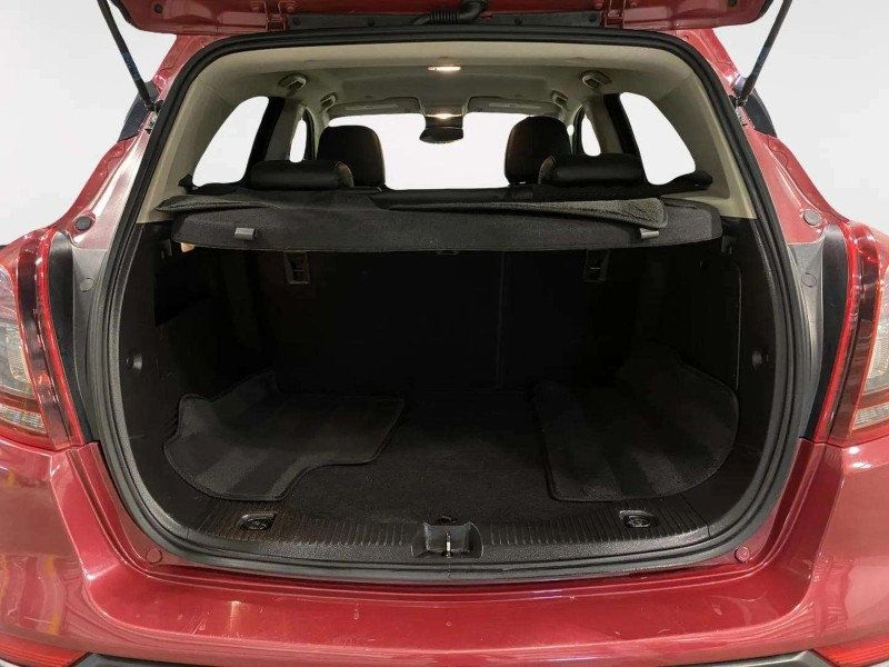Used 2020 Buick Encore Preferred AWD/4WD image 30