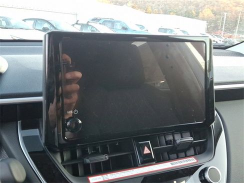 New 2026 Toyota Corolla Cross LE image 17