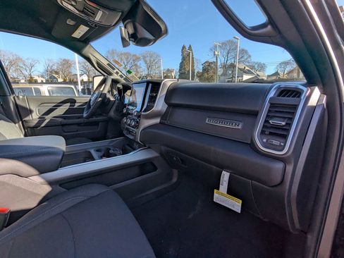 New 2026 RAM 2500 Big Horn AWD/4WD image 23