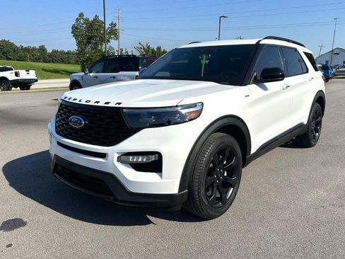 Used 2024 Ford Explorer ST-Line w/ Class IV Trailer Tow Package AWD/4WD image 4