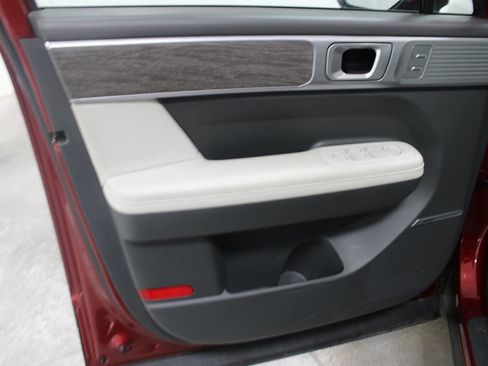 Used 2024 Hyundai Santa Fe Limited image 16