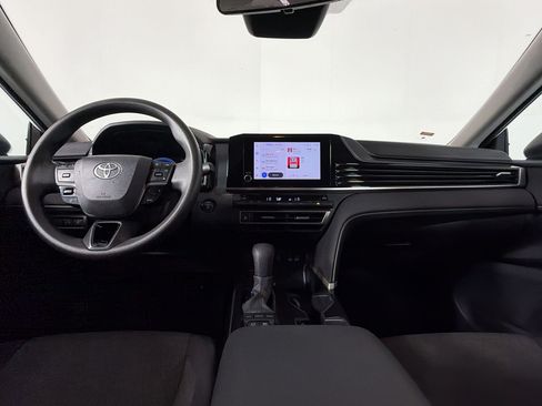 Used 2025 Toyota Camry LE FWD image 14