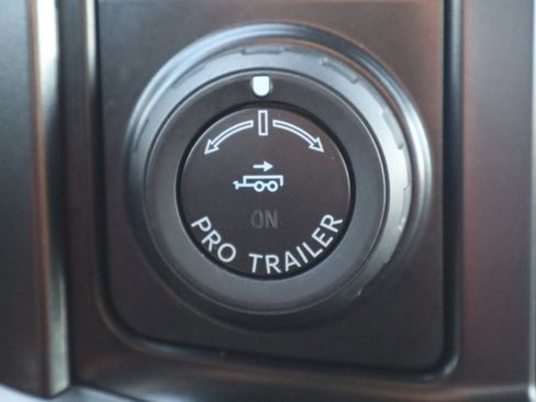 Used 2021 Ford F150 XLT w/ Equipment Group 302A High image 25