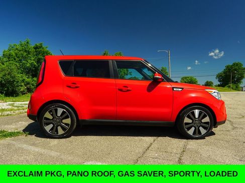 Used 2015 Kia Soul ! w/ Sun & Sound Package FWD image 2