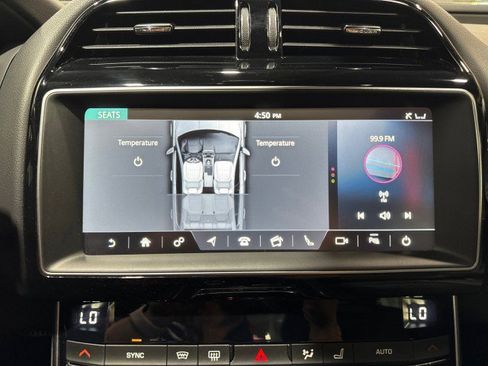 Used 2019 Jaguar XE Prestige AWD/4WD image 72