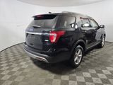 Used 2017 Ford Explorer XLT w/ Equipment Group 202A image 5