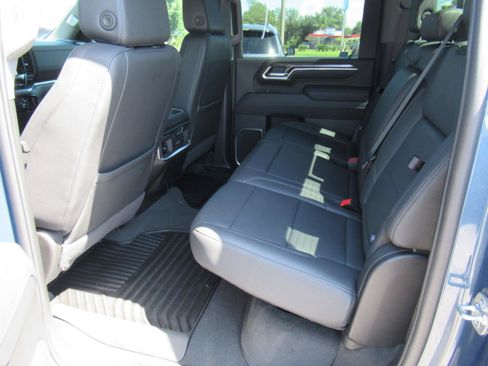 Used 2025 Chevrolet Silverado 2500 LTZ w/ Trail Boss Package AWD/4WD image 34