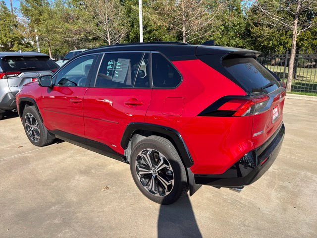 Used 2025 Toyota RAV4 XSE w/ Premium Package AWD/4WD image 4
