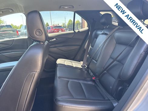 Used 2021 Chevrolet Equinox Premier AWD/4WD image 14