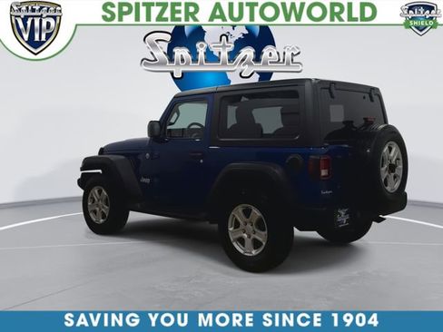 Used 2018 Jeep Wrangler Sport image 3