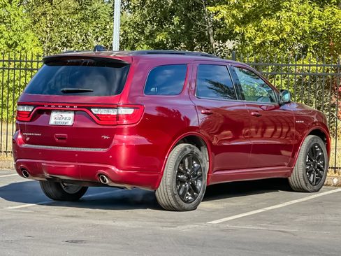 Used 2025 Dodge Durango R/T AWD/4WD image 3