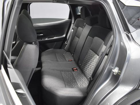 Used 2025 Nissan Kicks SV w/ SV Premium Package AWD/4WD image 30