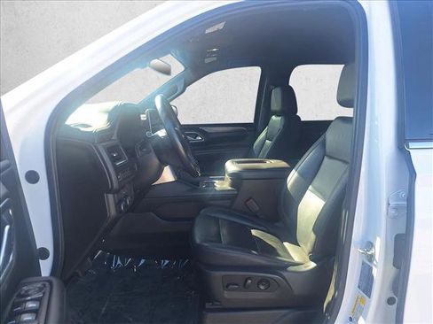 Used 2021 Chevrolet Suburban LT image 10