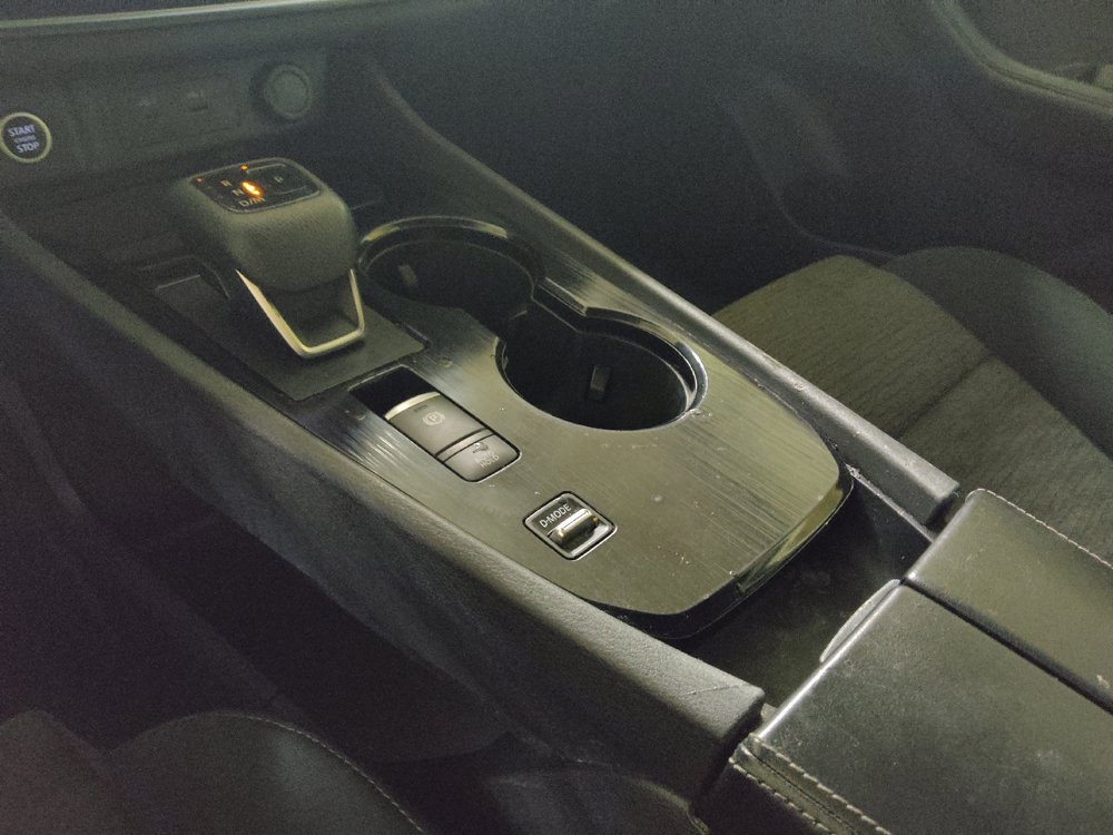 Used 2021 Nissan Rogue S FWD image 26