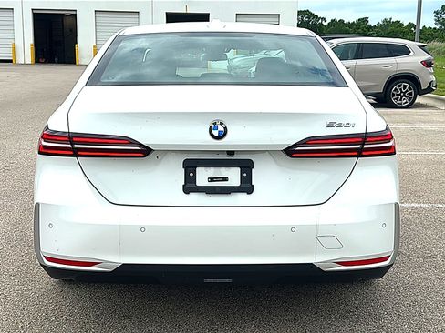 New 2026 BMW 530i w/ Premium Package RWD image 7