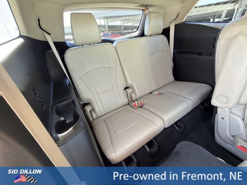 Used 2018 Buick Enclave Premium w/ Trailering Package FWD image 19