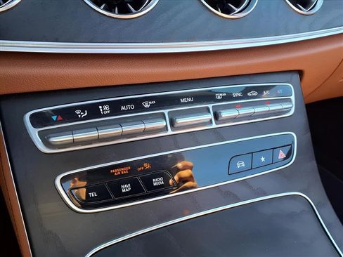 Used 2023 Mercedes-Benz E 450 Cabriolet image 19