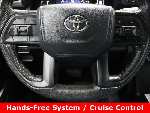 Used 2024 Toyota Tacoma SR image 22