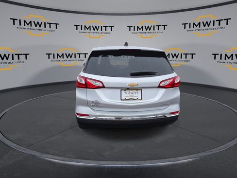 Used 2020 Chevrolet Equinox LT image 27
