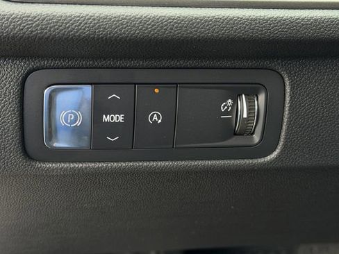 New 2026 Chevrolet Traverse LT w/ Midnight/Sport Edition image 16